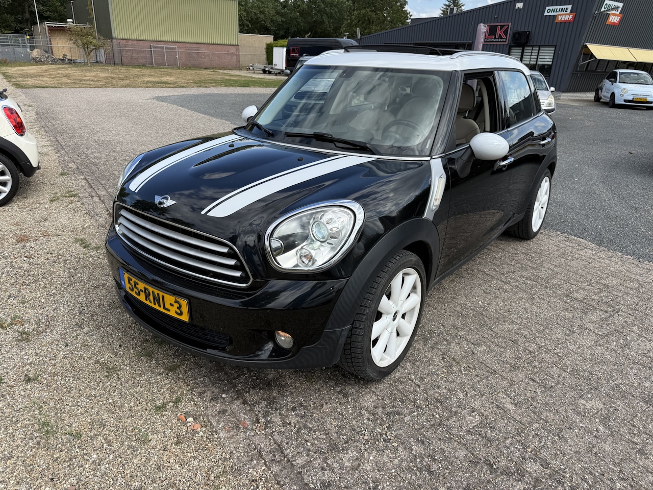 MINI Countryman - 1.6 Cooper Pepper. Lounge leer,Navi,Panorama,18". Zeer mooi !! - AutoWereld.nl