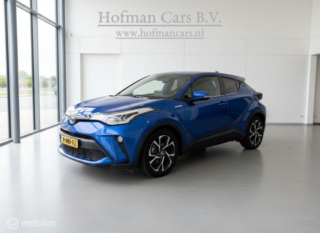 Toyota C-HR - 1.8 Hybrid Business Plus | Dealer Onderhouden | Toyota Garantie | Trekhaak | Camera | Slec - AutoWereld.nl