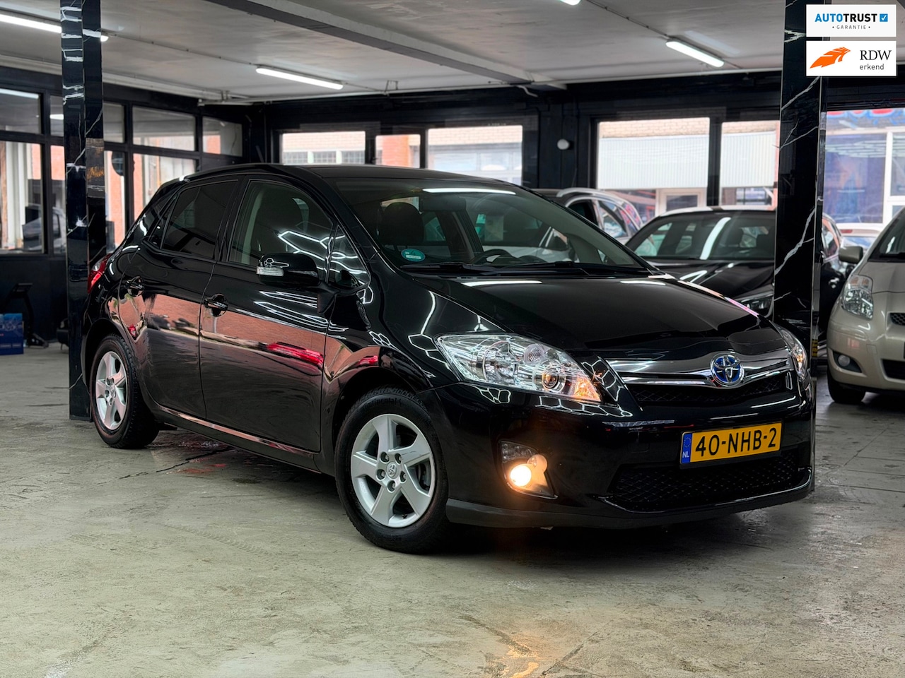 Toyota Auris - 1.8 Full Hybrid Aspiration Dealer OH | lage km | Automaat - AutoWereld.nl