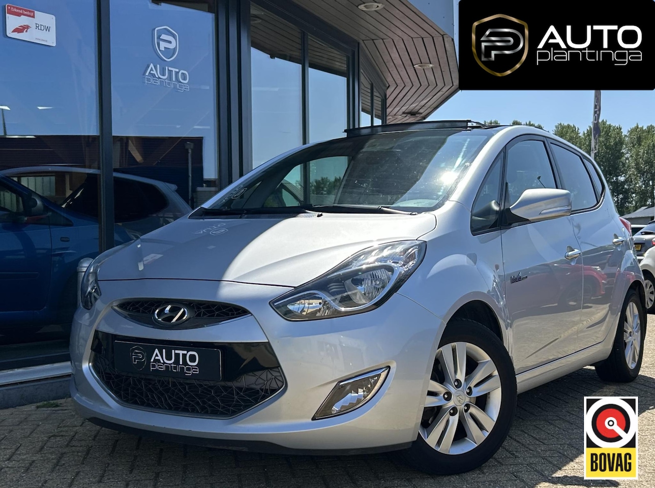 Hyundai ix20 - 1.6i i-Catcher 125PK | PANO | NL AUTO | Onderhoudshistorie | Lederen Bekleding | Trekhaak - AutoWereld.nl