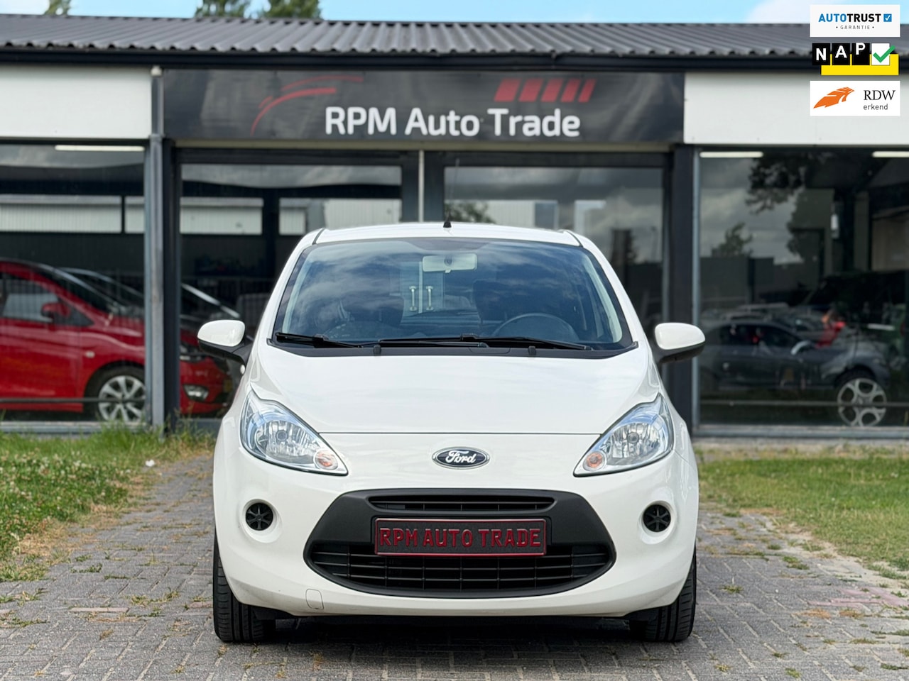 Ford Ka - 1.2 Cool & Sound-Dealer onderhouden-Nieuw distributie-NAP-Airco - AutoWereld.nl