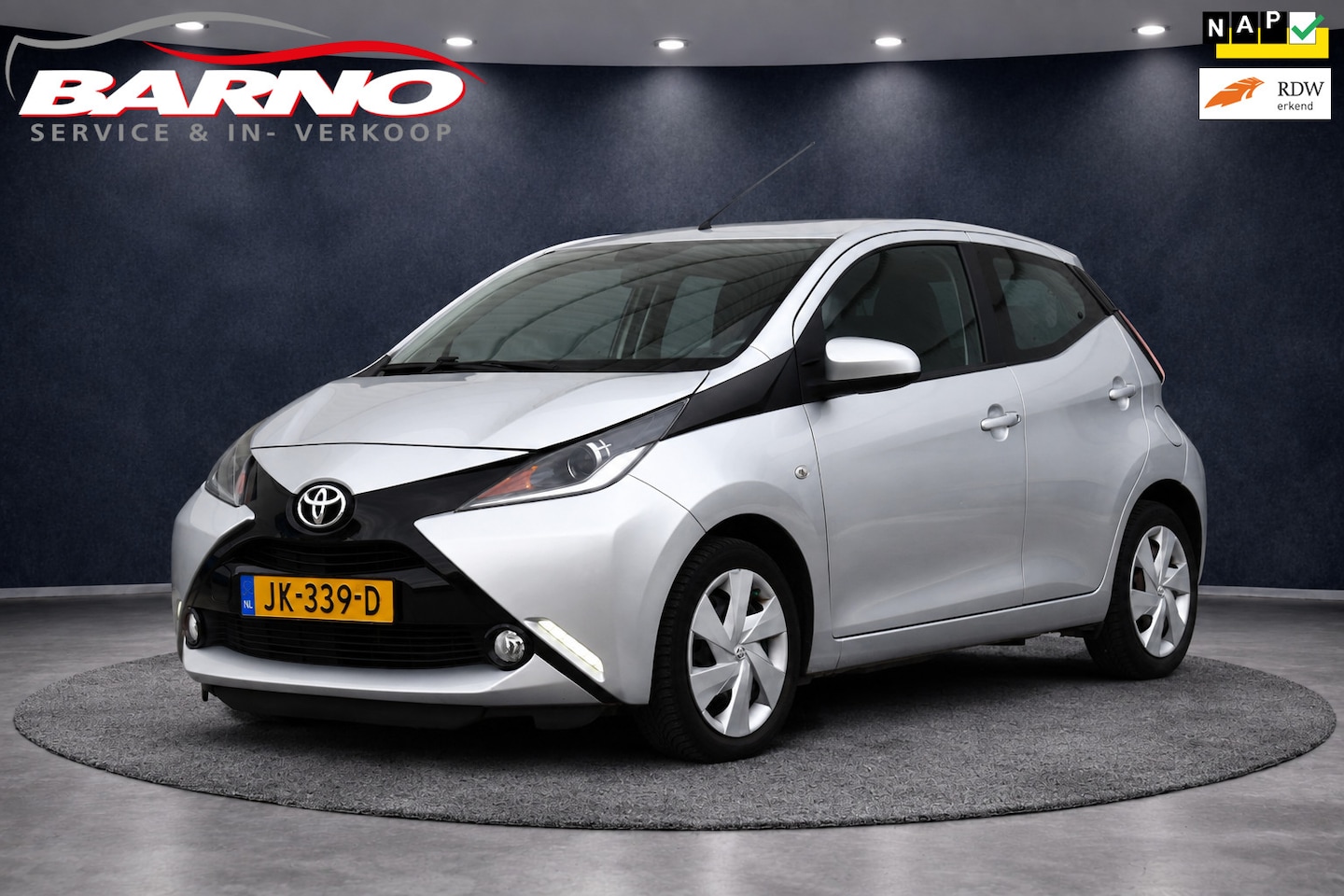 Toyota Aygo - 1.0 VVT-i X-Play CAMERA|CRUISE|NAVI - AutoWereld.nl