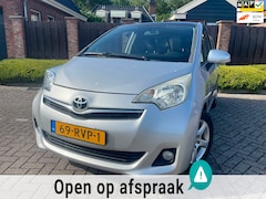 Toyota Verso S - 1.3 VVT-i Aspiration AUTOMAAT HOGE INSTAP NAVI