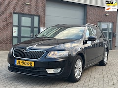 Skoda Octavia Combi - 1.6 TDI Greentech Ambition Business