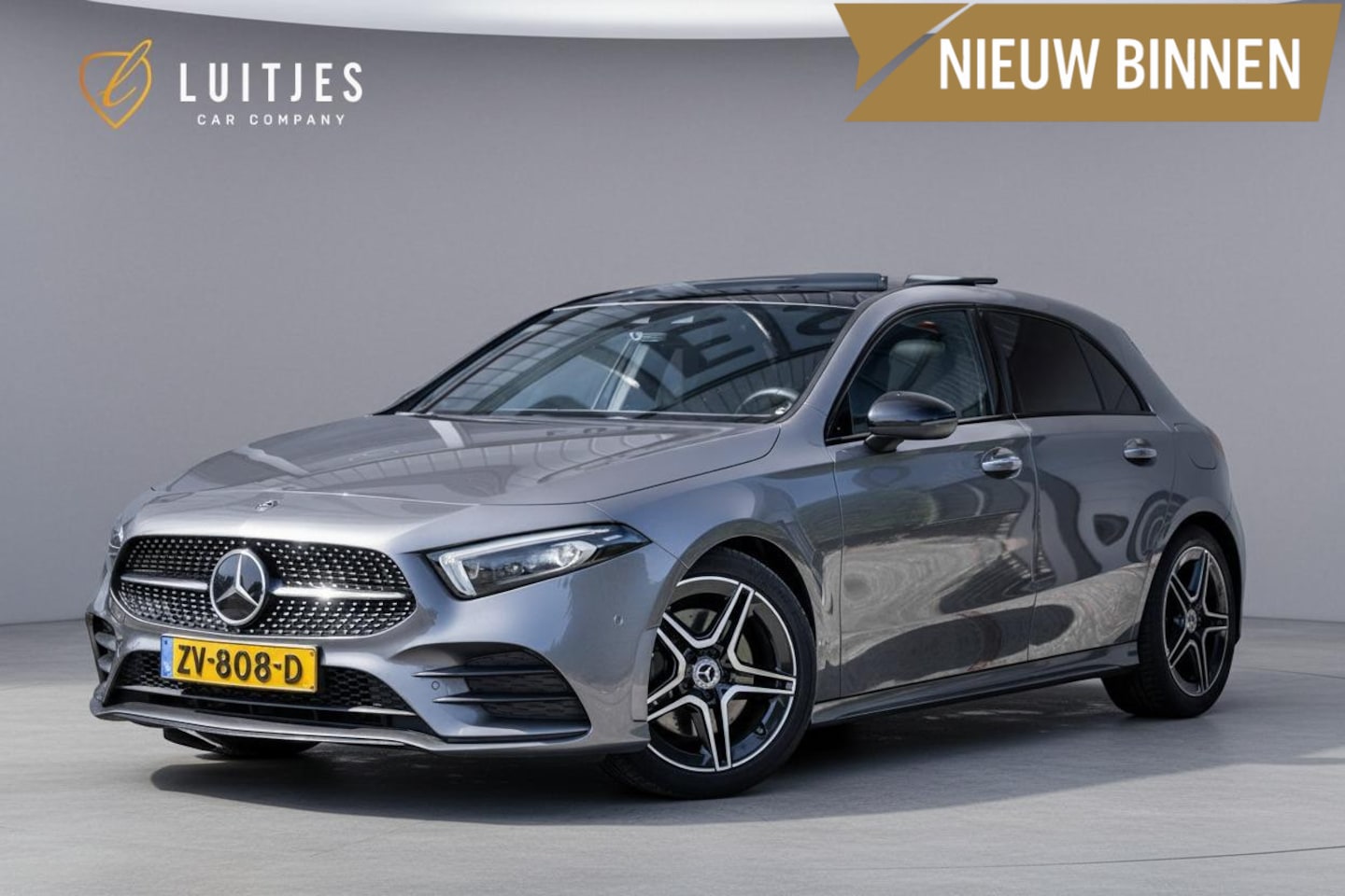 Mercedes-Benz A-klasse - 220 190pk AMG Premium Plus |Burmester|Pano|Sfeerverl.|Leder|Stoelmemo|Camera|ACC|HuD|Multi - AutoWereld.nl