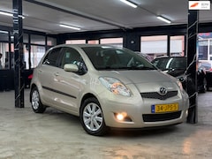 Toyota Yaris - 1.3 VVTi Executive Automaat | Airco | Keyless entry