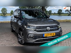 Volkswagen T-Cross - 1.0 TSI R-Line Virtual Camera Automaat carplay acc