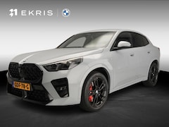 BMW X2 - sDrive20i | M-Sportpakket | LED | Navigatie | Sportstoelen | Stoelverwarming | Keyles go |