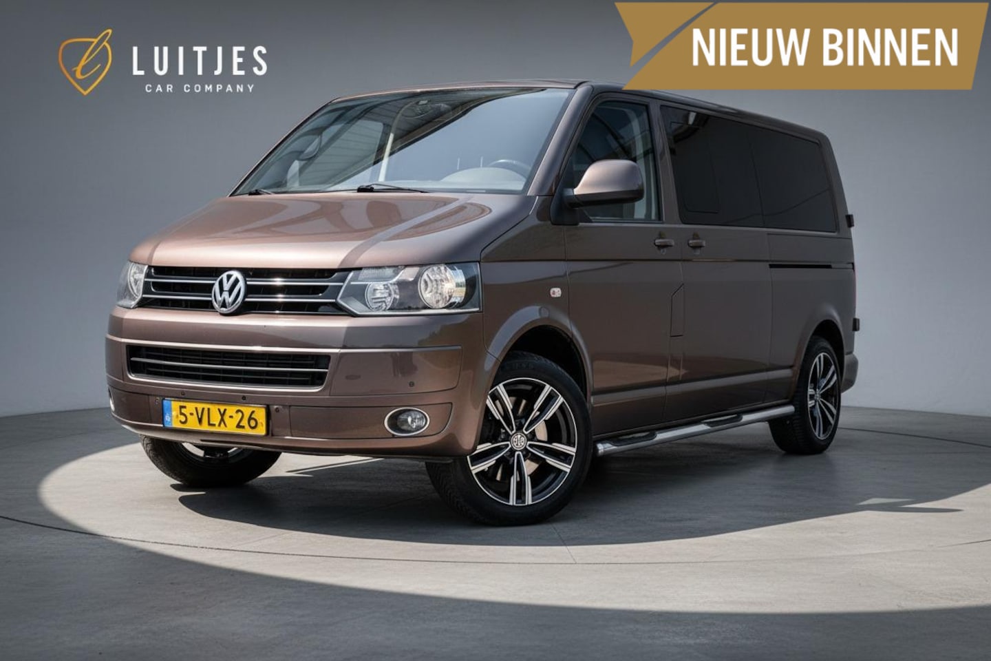 Volkswagen Transporter - 2.0 Bi-TDI DSG7 4Motion DC Highline 2x Elek-Schuifdeur|Camera|Leder|Trekhaak|18'' - AutoWereld.nl