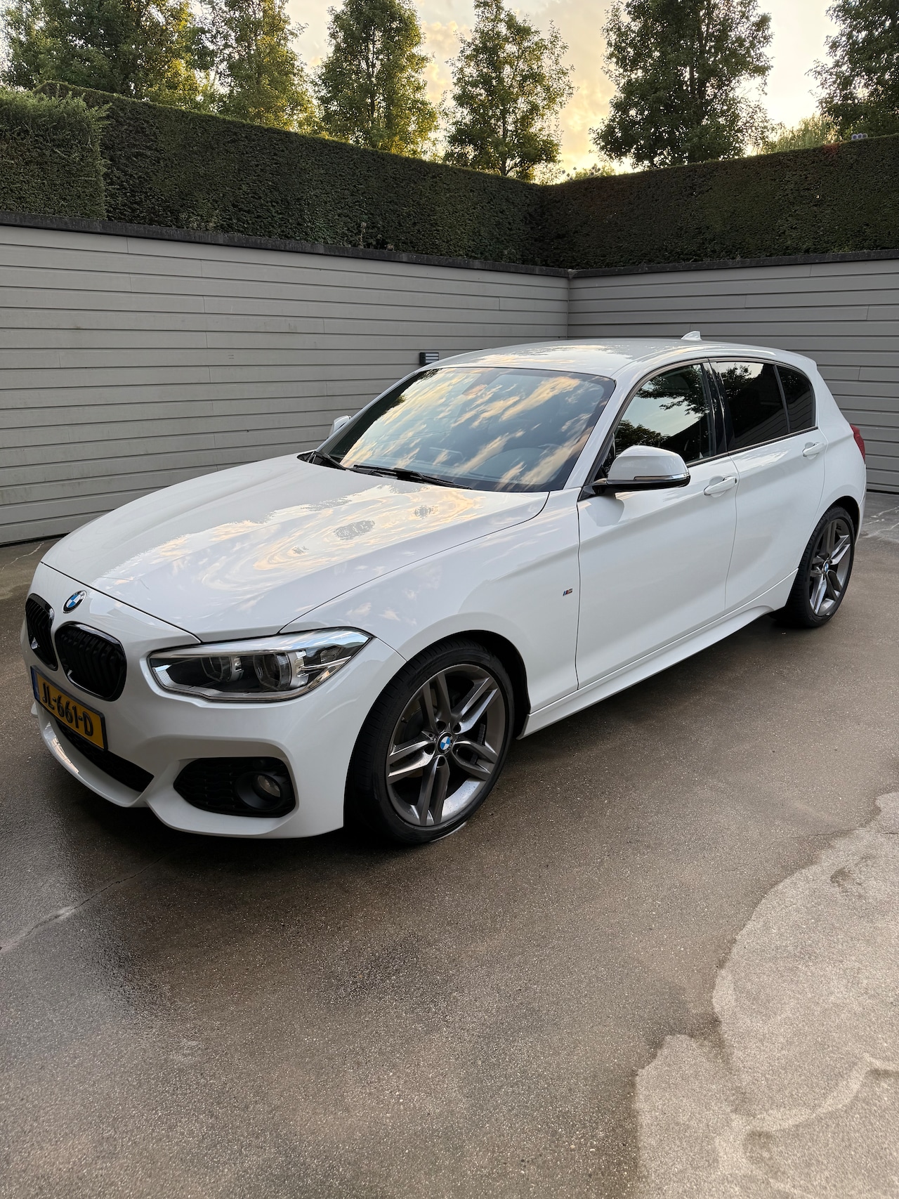 BMW 1-serie - 118i M Sport - AutoWereld.nl
