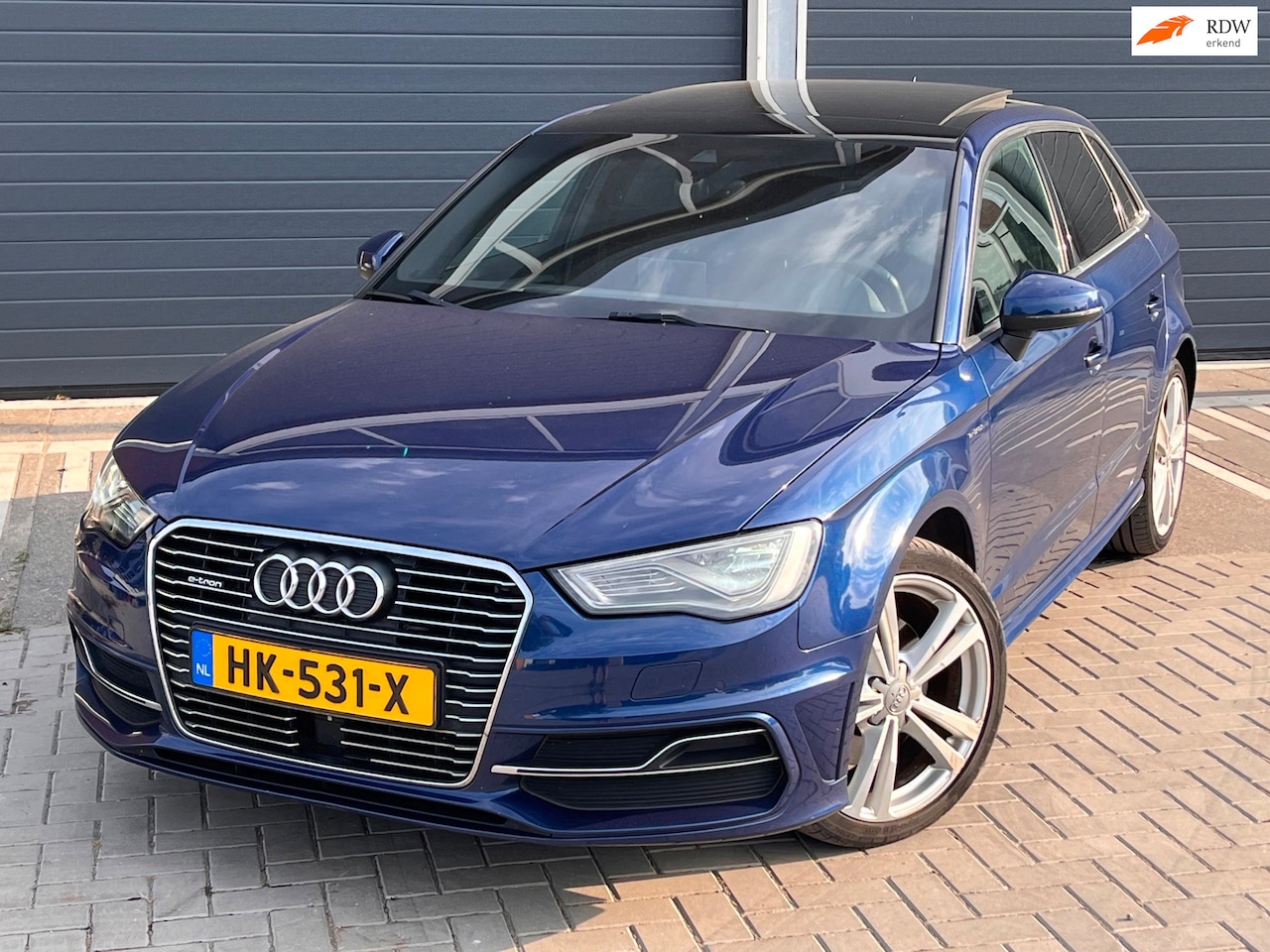 Audi A3 Sportback - 1.4 e-tron PHEV Ambition Pro Line plus S LINE PANO ACC ALCANTARA KEYLESS BOMVOL!! Zeer net - AutoWereld.nl