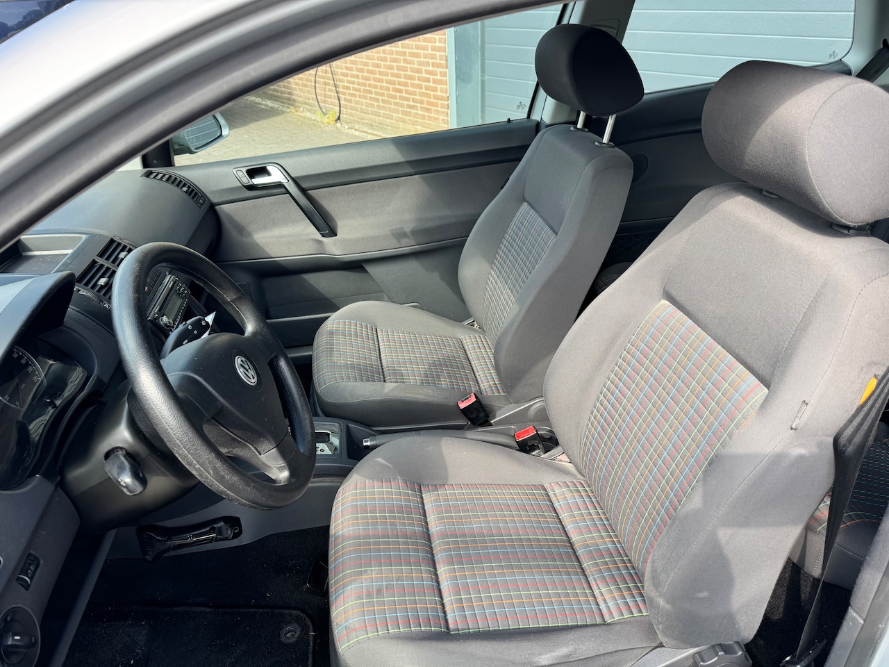 Volkswagen Polo - 1.6-16V Optive Airco/All season banden