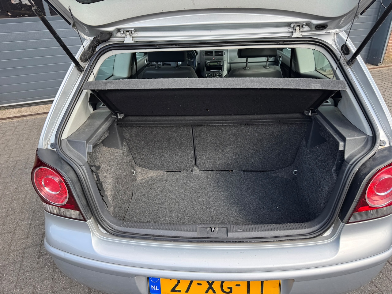 Volkswagen Polo - 1.6-16V Optive Airco/All season banden