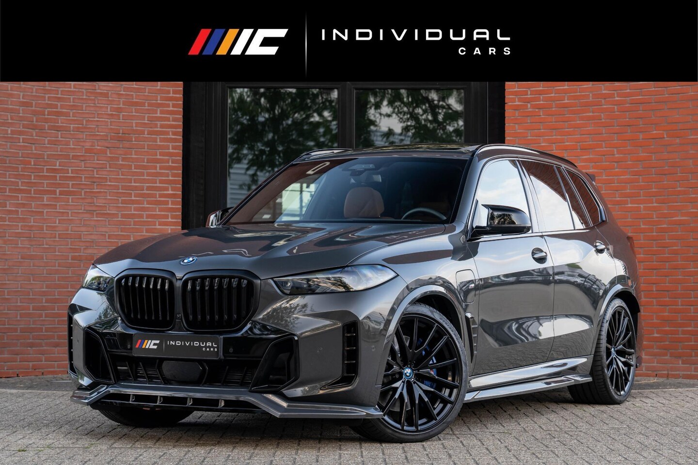 BMW X5 - xDrive50e M-Sport Pro 4-Wielsturing H/K Carbon VOL - AutoWereld.nl