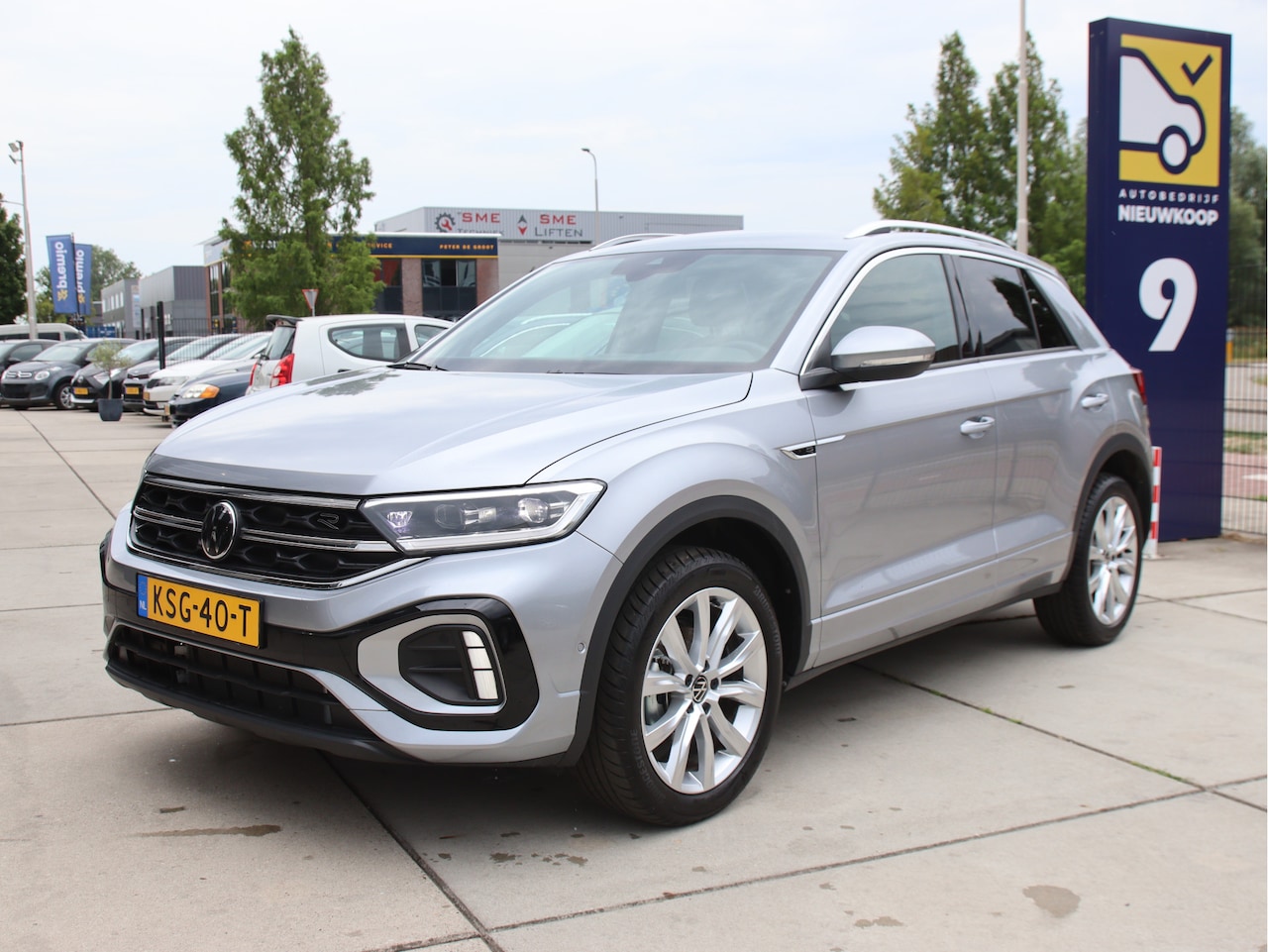 Volkswagen T-Roc - 1.5 TSI R-Line Ed. DEMO-Nieuwe auto!! FULL LED, ACC, Leder-Alcantara Zomeractie! - AutoWereld.nl