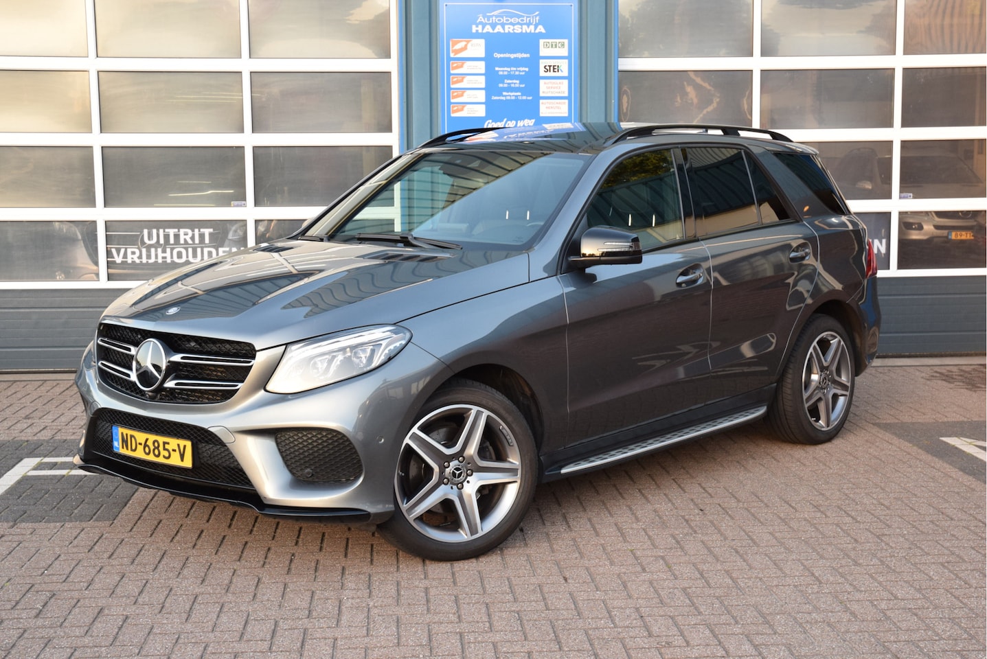 Mercedes-Benz GLE-Klasse - 350d 4MATIC SPORT EDITION-PANO-NIGHT-LUCHTVERING-MEMORY-HARMANN KARDON - AutoWereld.nl