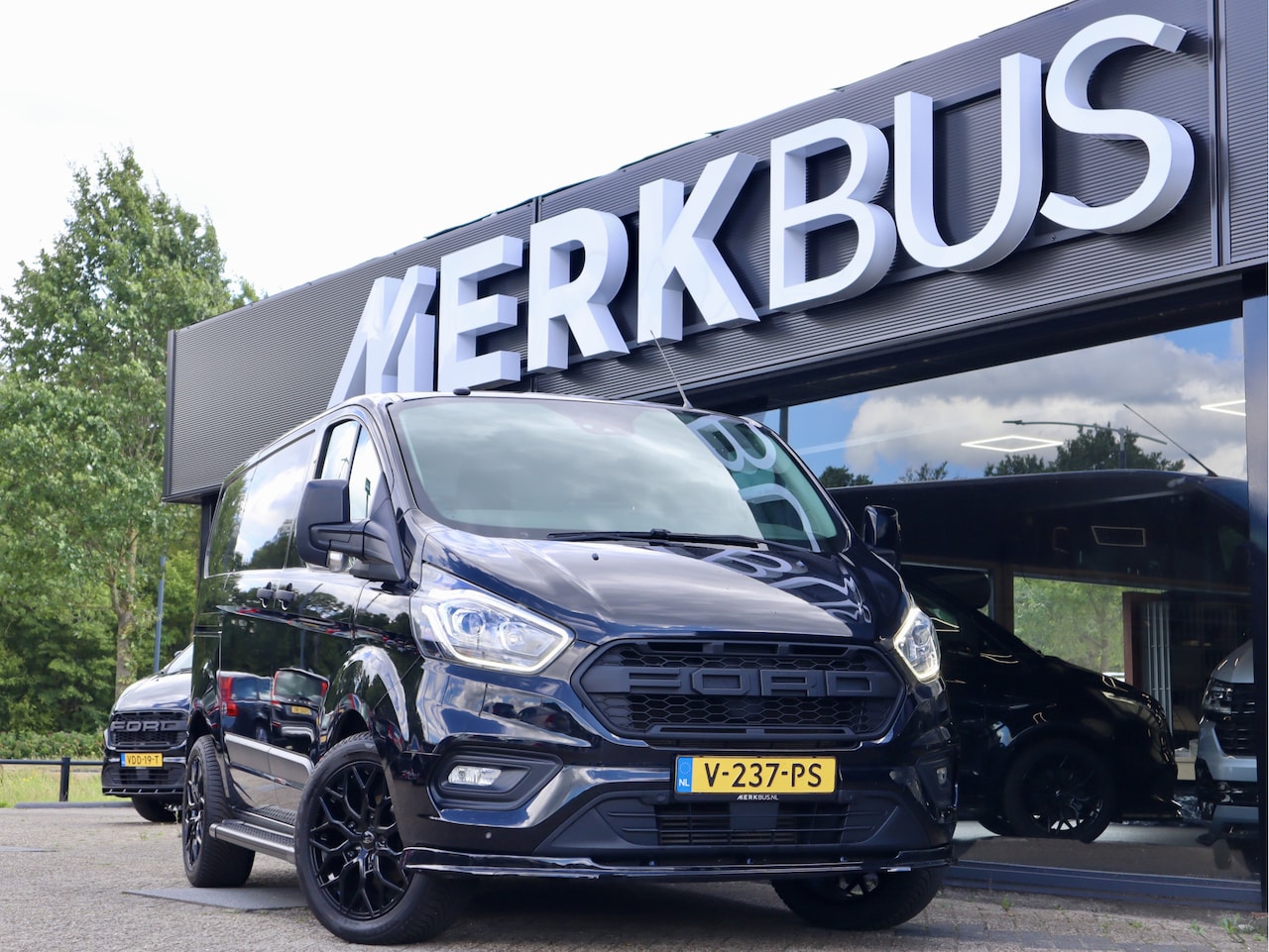 Ford Transit Custom - 2.0 TDI 131PK RAPTOR MARGE BTW VRIJ - AutoWereld.nl