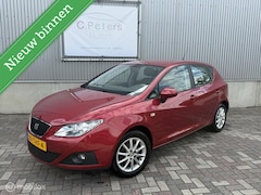 SEAT Ibiza - 1.4 Style 2012 / Airco / Apple Carplay / Camera / Cruisecontrol / Trekhaak / NAP