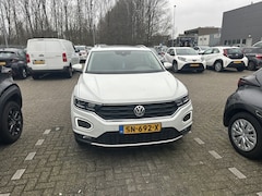 Volkswagen T-Roc - 1.0 TSI Style | 1E EGENAAR | 3/6 OF 12MND GARANTIE | PANODAK | ACC | LANE ASSIST | AIRCO |