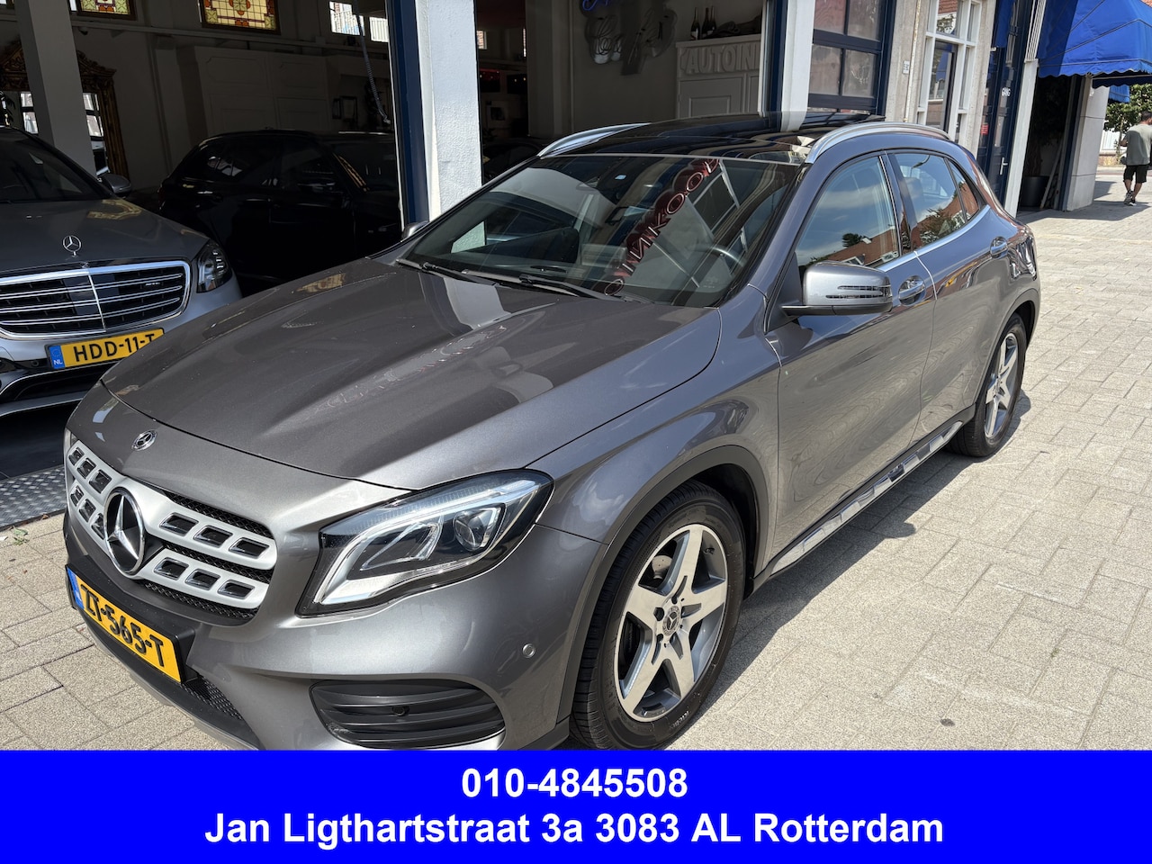 Mercedes-Benz GLA-Klasse - 180 Business Solution AMG NL AUTO/NAP/PANO/FULL OPTIONS/TOPSTAAT - AutoWereld.nl