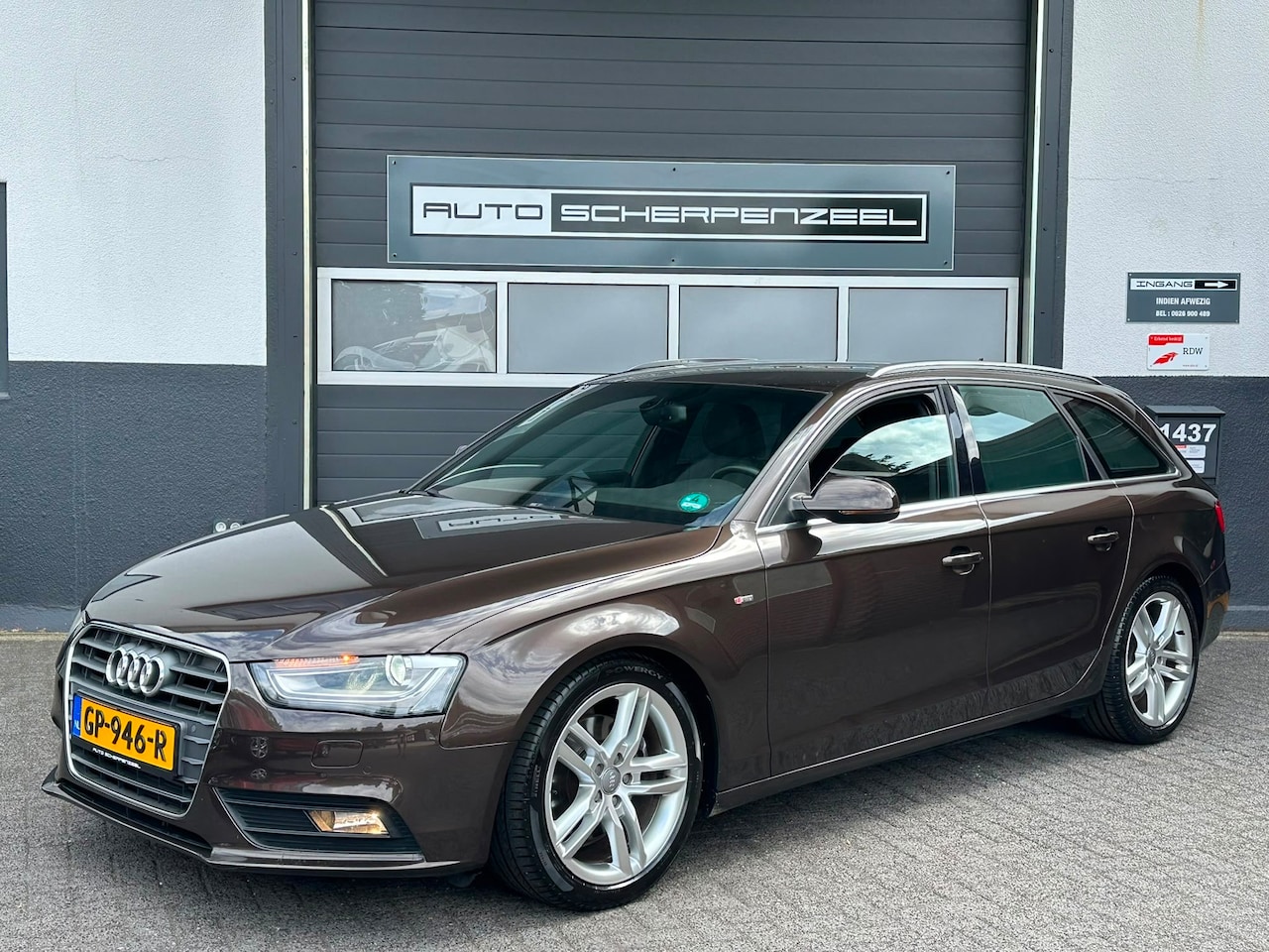 Audi A4 Avant - 1.8 TFSI S-line | LEER | TREKHAAK | Unieke auto - AutoWereld.nl