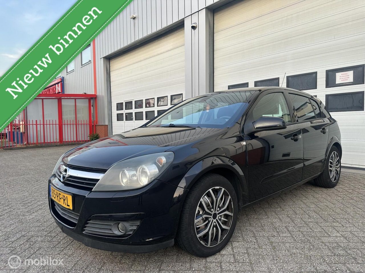 Opel Astra - 1.6 Cosmo/Automaat/Airco/Cruise/NAP - AutoWereld.nl