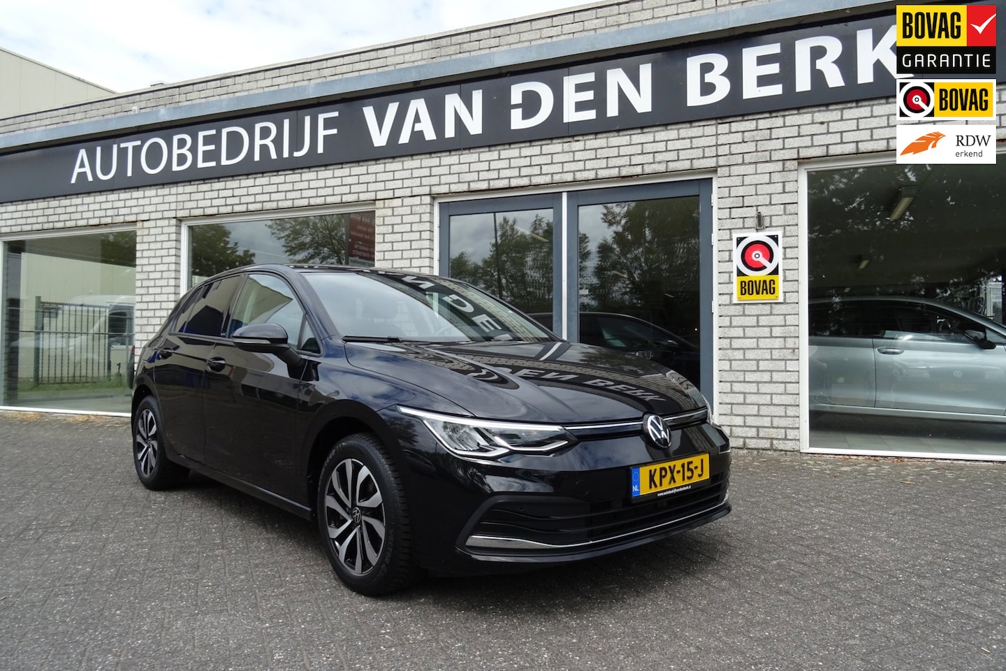 Volkswagen Golf - 1.0 eTSI Life Business Active - AutoWereld.nl