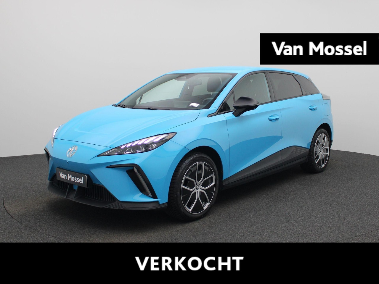 MG MG4 - 64 kWh Luxury | Unieke kleur | 360 Camera | Stoelverwarming | Stuurverwarming | LED koplam - AutoWereld.nl