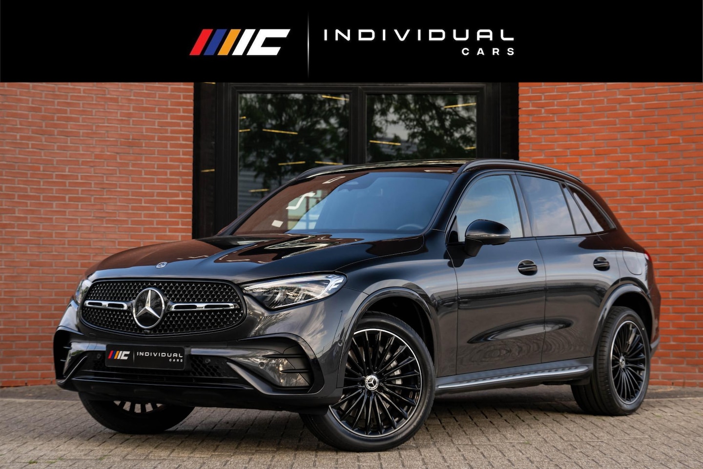 Mercedes-Benz GLC-klasse - 400e 4MATIC AMG Offroad Pack Trekhaak Pano Burm. - AutoWereld.nl