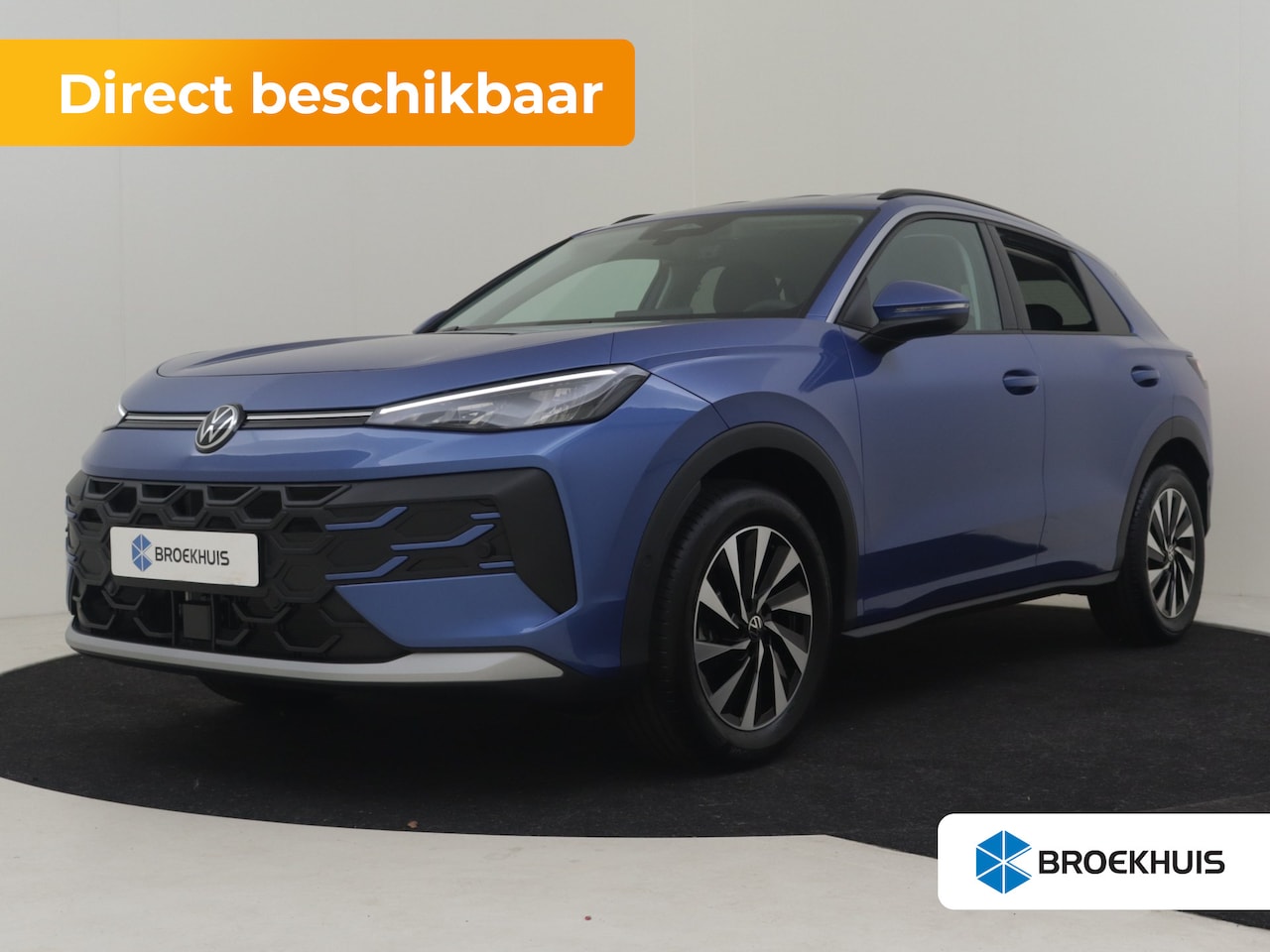 Volkswagen T-Roc - Life First Edition | 'App-Connect' draadloze smartphone integratie | Automatische afstands - AutoWereld.nl