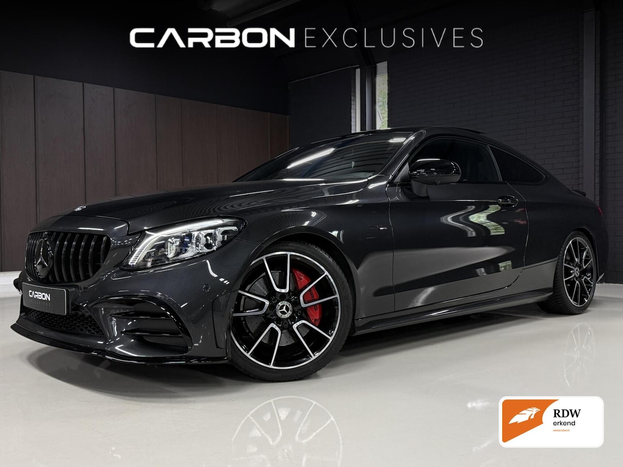 Mercedes-Benz C-klasse Coupé - 300 AMG | Pano | Luchtvering | 360 - AutoWereld.nl