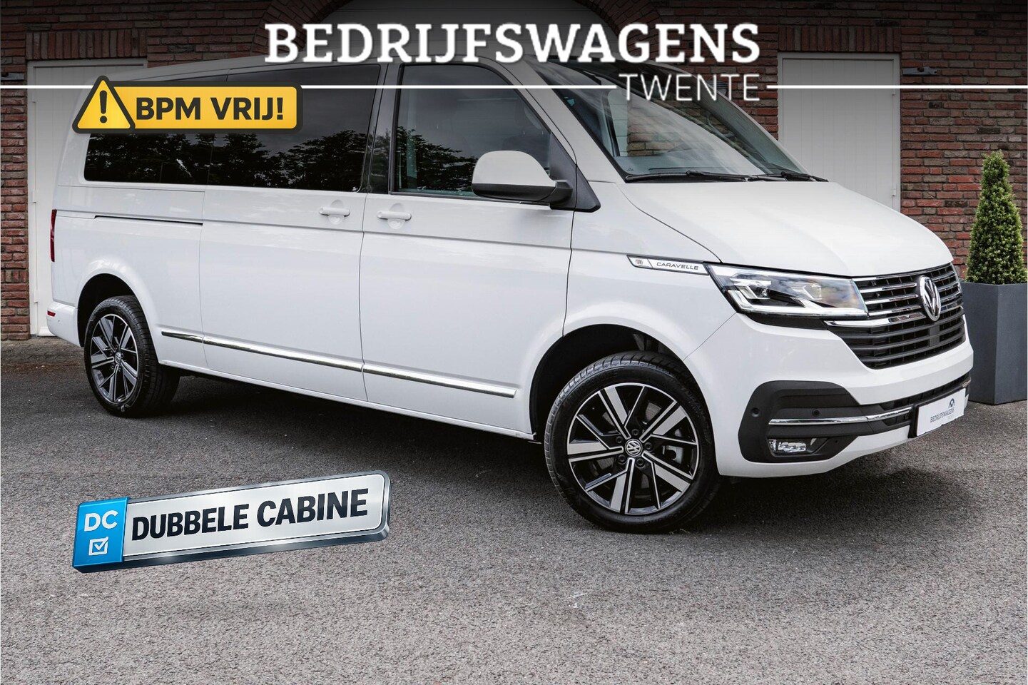 Volkswagen T6 - T6.1 2.0 TDI 204 PK DSG L2H1 A-KLEP DUB/CAB ACC | LED | Leder | Side Assist | Privacy glas - AutoWereld.nl