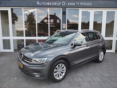 Volkswagen Tiguan - 1.4 TSI ACT 150pk LEER PANORAMADAK