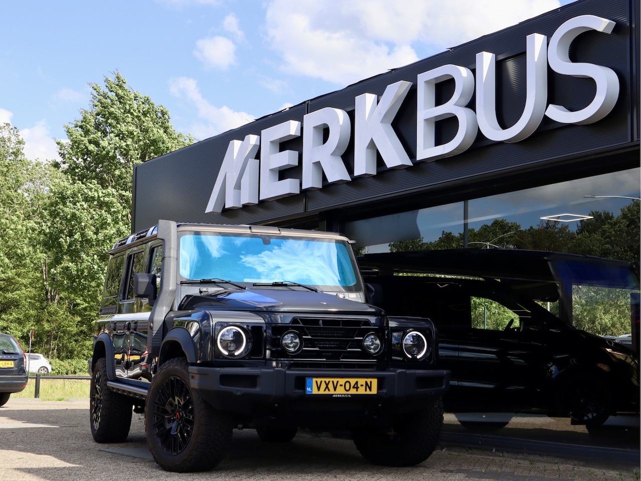 INEOS Grenadier - 3.0 AUTOMAAT DIESEL 4X4 GRIJS KENTEKEN - AutoWereld.nl