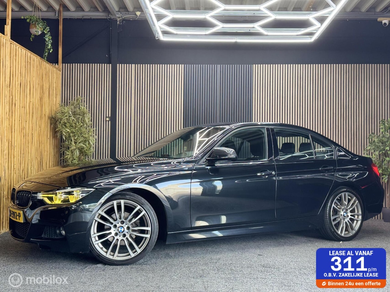 BMW 3-serie - 320i Edition M Sport|Led|Pdc|Navi|Virtual - AutoWereld.nl