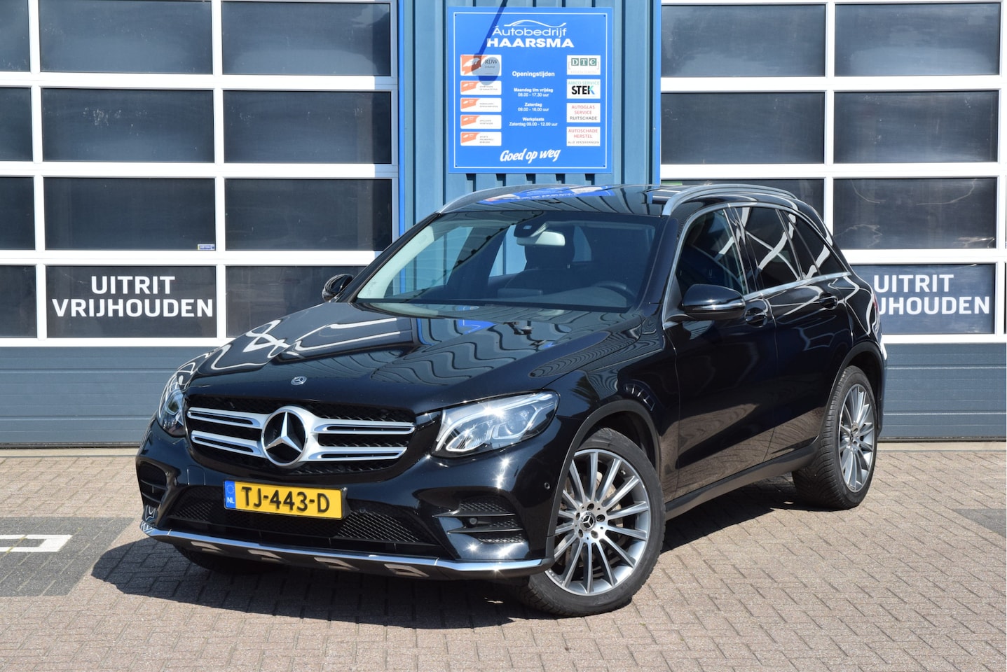 Mercedes-Benz GLC-klasse - 220 d 4MATIC Business Solution AMG 220 d 4MATIC Business Solution AMG Trekhaak - AutoWereld.nl