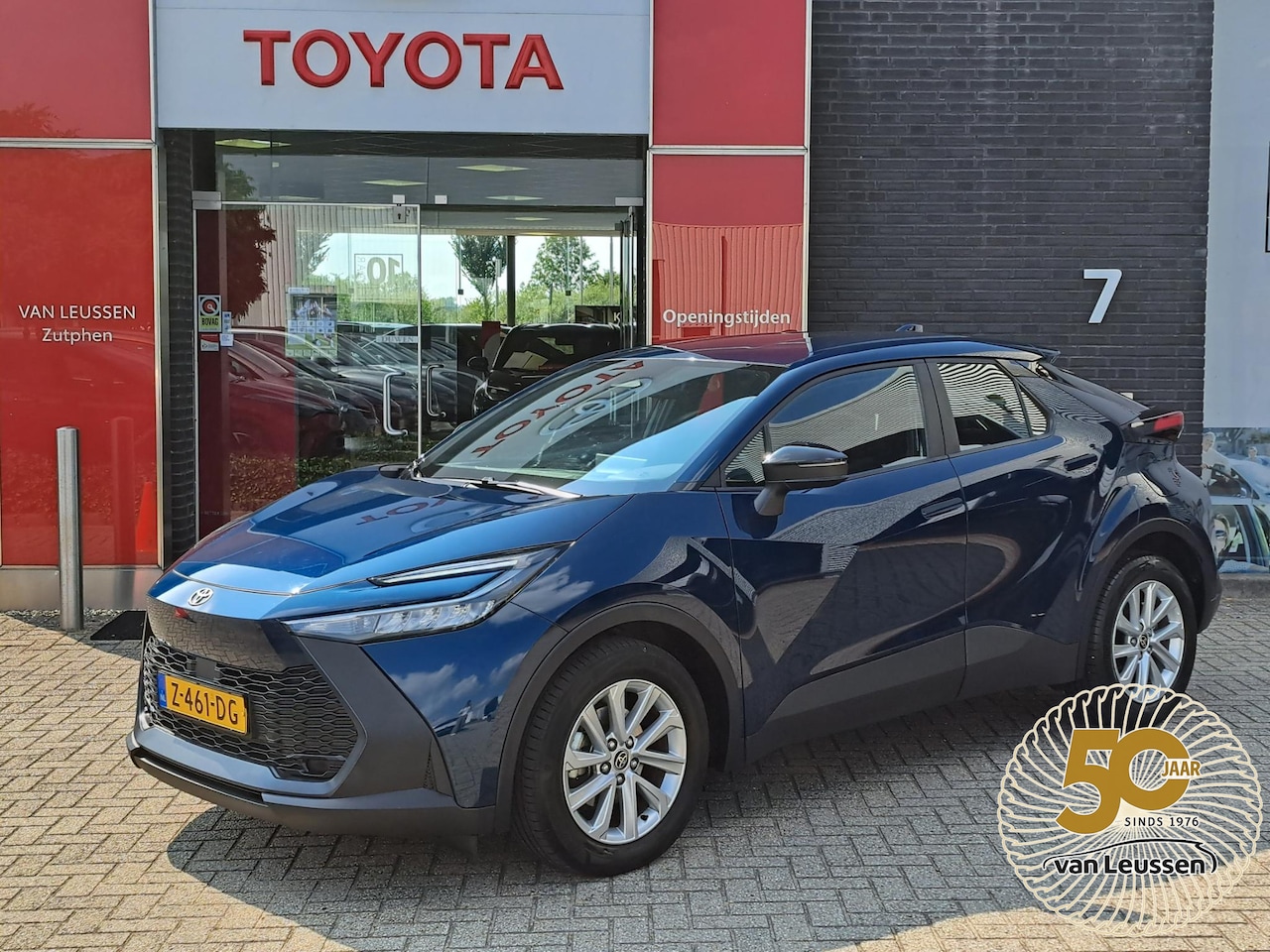 Toyota C-HR - 1.8 Hybrid 140 APPLE CAR PLAY/ANDROID AUTO ADAPTIVE CRUISE CONTROL - AutoWereld.nl