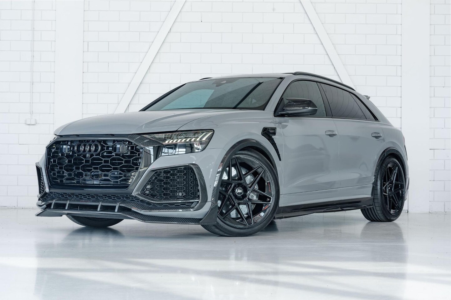 Audi RSQ8 - ABT RSQ8 Signature Edition #8 of 96 | 800pk l NardoGrey | - AutoWereld.nl