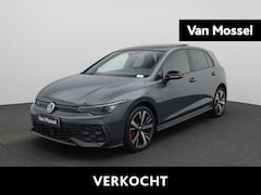 Volkswagen Golf - 1.5 eHybrid GTE 272 PK| | SoH 100% | Panoramadak | Trekhaak Elektrisch | 360 Camera | Navi