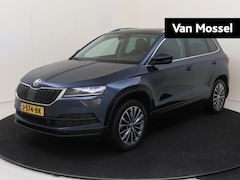 Skoda Karoq - 1.5 TSI ACT Business Edition | Navigatie-pakket | Upgrade Business | airco automatisch | A