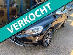 Volvo XC60 - 3.0 T6 AWD Summum 305PK LEER / NAVI / PANO / CAMERA