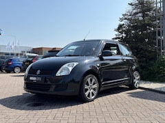 Suzuki Swift - 1.3 Base, Airco, Trekhaak Nieuwe apk