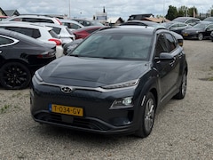 Hyundai Kona Electric - EV Fashion Sky 64 kWh SOH 100% 500+ Bereik VolOptie StoelKoeling Verwarming ACC Lane Assis