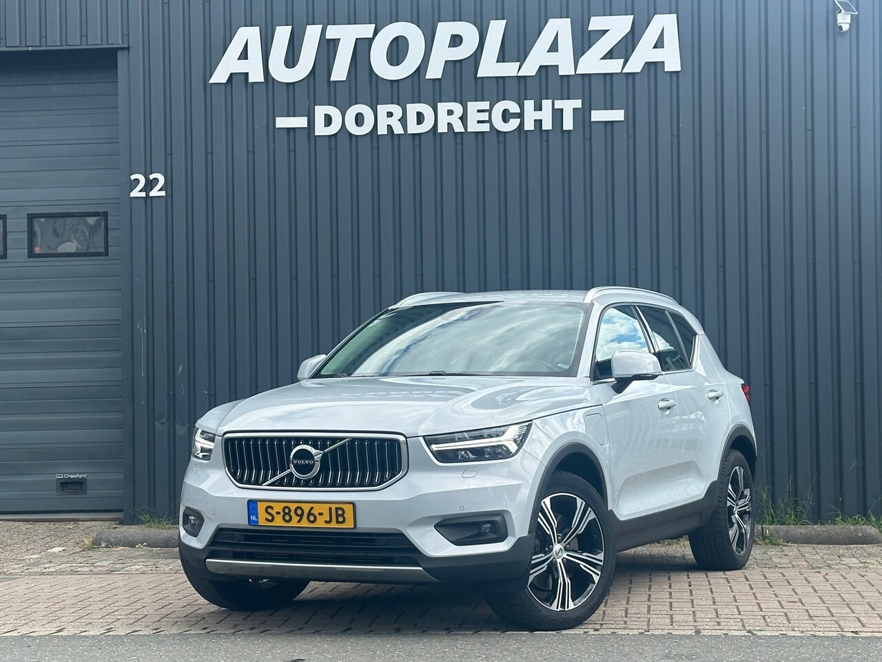 Volvo XC40 - 1.5 T5 Recharge Inscription Camera|DealerOnderh| - AutoWereld.nl