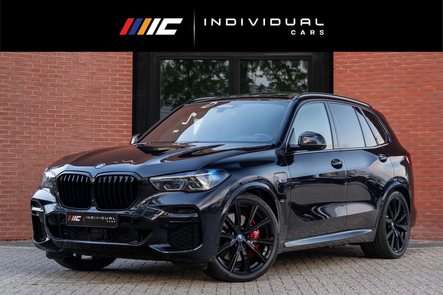 BMW X5 - xDrive45e M-Sport 4-Wielsturing B&W CoPilot Sky - AutoWereld.nl