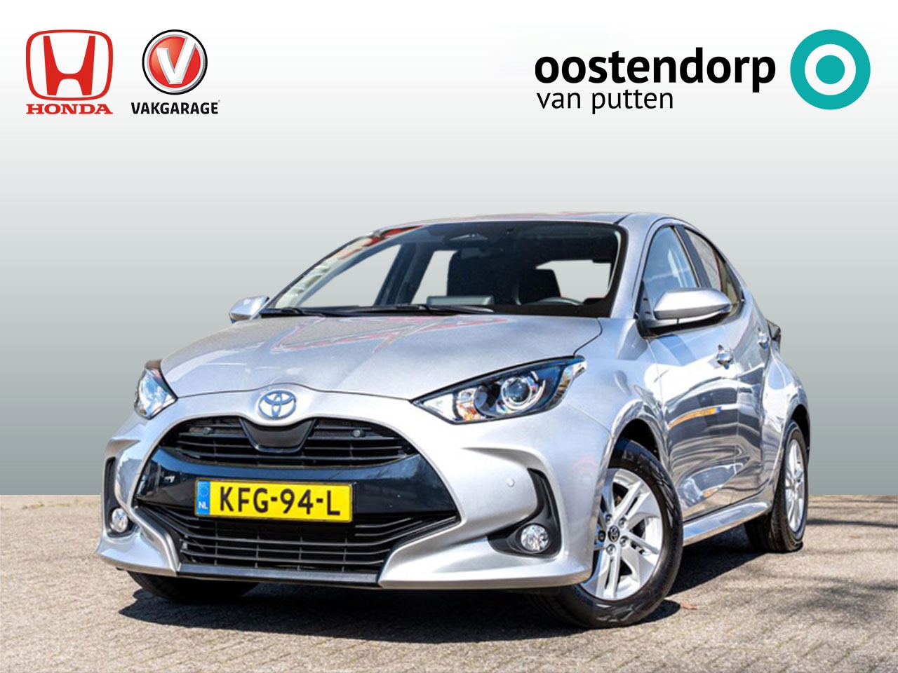 Toyota Yaris - 1.5 Hybrid Business Automaat | Stoel/stuurverwarming | PDC v/a | Carplay / Android auto | - AutoWereld.nl