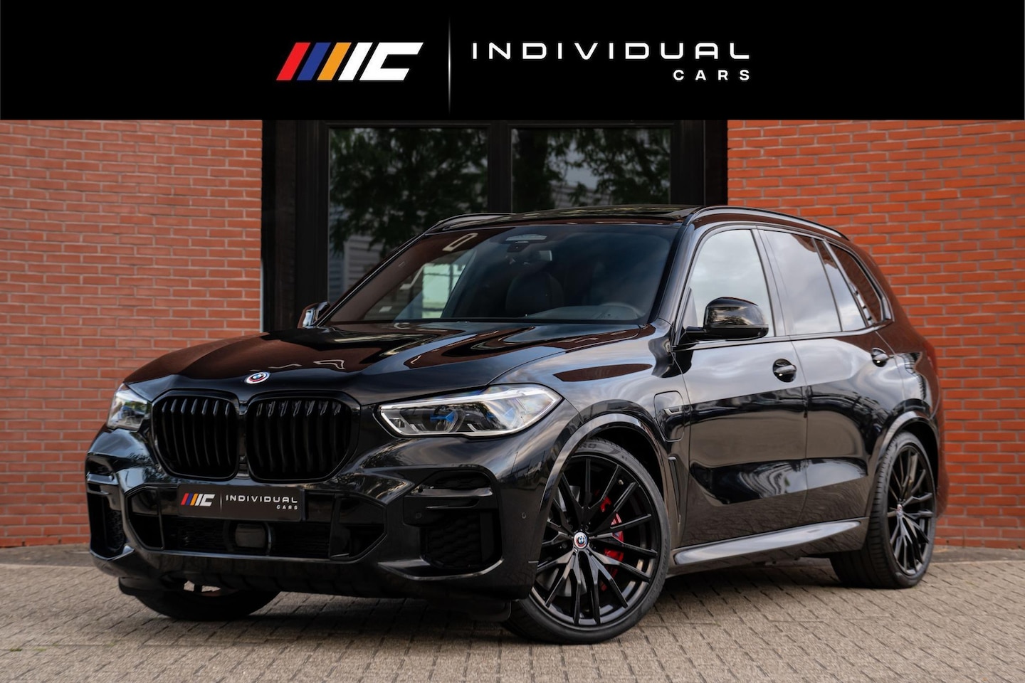 BMW X5 - xDrive45e M-Sport 4-Wielsturing Carbon CoPilot VOL - AutoWereld.nl
