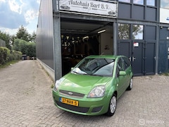 Ford Fiesta - 1.4-16V Futura XL Airco 82.513 km Nieuwe APK NAP Rapport