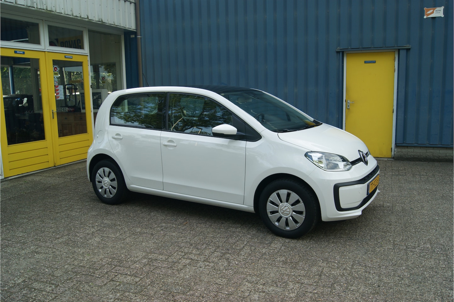 Volkswagen Up! - 1.0 BMT move up! 1.0 BMT Move Up!, Airco, MOOI!!! - AutoWereld.nl