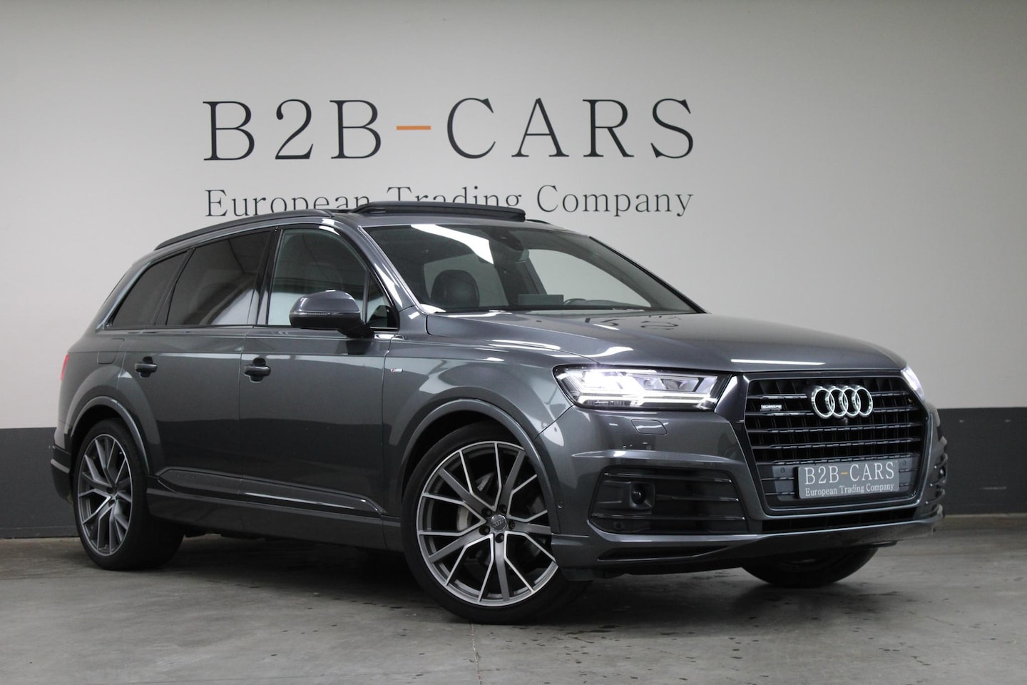 Audi Q7 - 3.0 TDI Quattro | S-line | Panorama | Luchtvering | Trekhaak - AutoWereld.nl